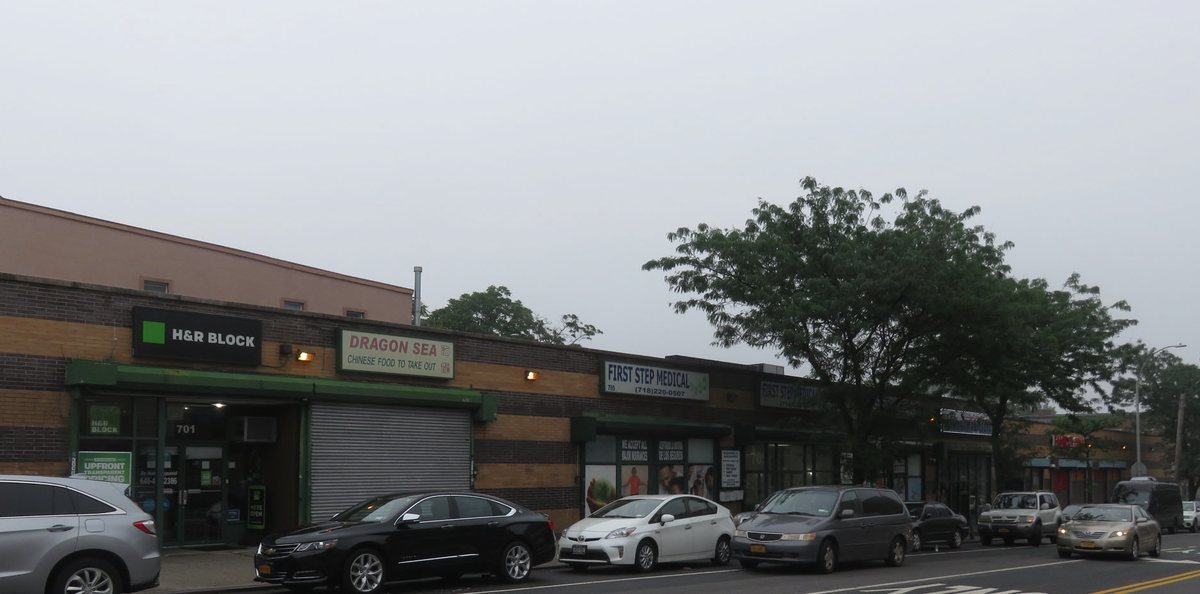 Retail property in Bronx, NY